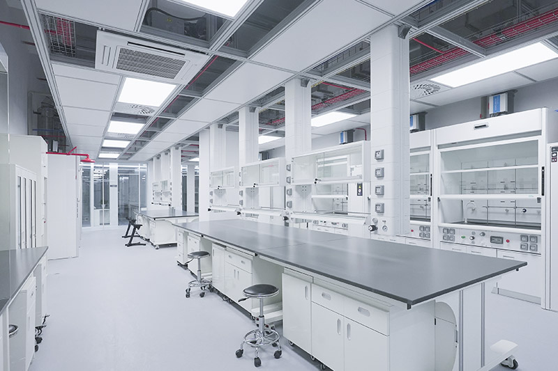 广灵实验室革新：安全与科技的现代融合